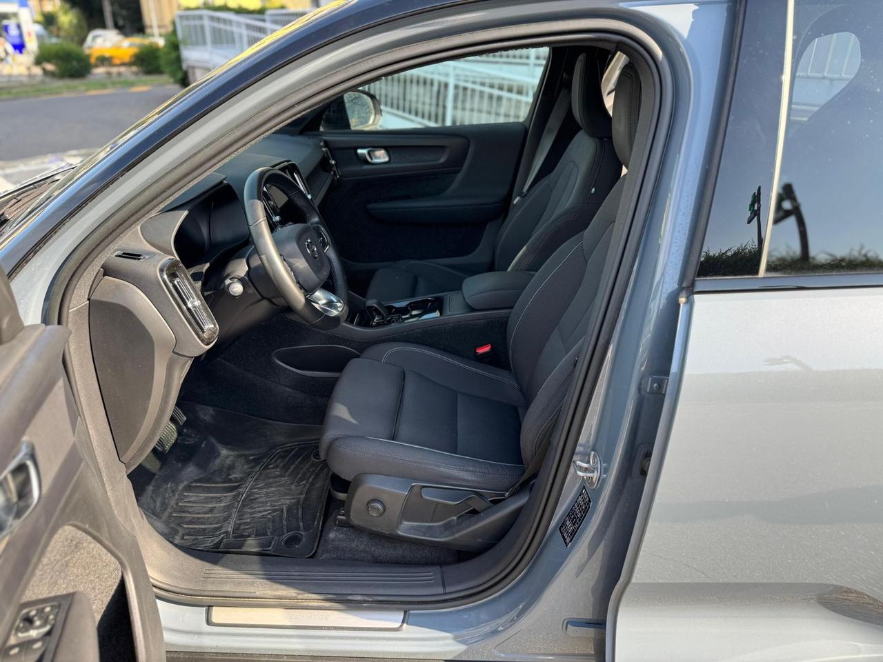 Volvo XC40 Plus Recharge #5938