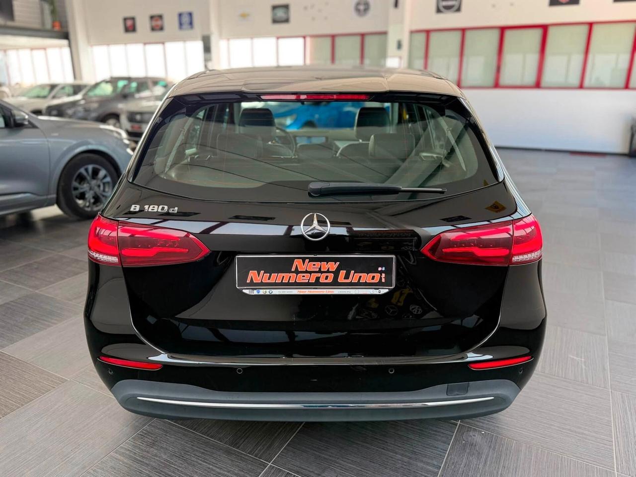 Mercedes Classe B180d Sport Autom 2020