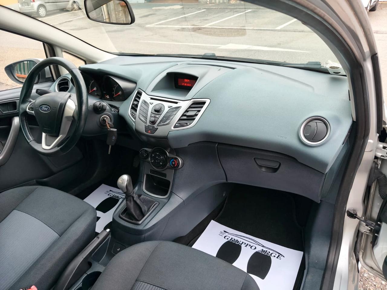 Ford Fiesta 1.2 82CV 3 porte Titanium