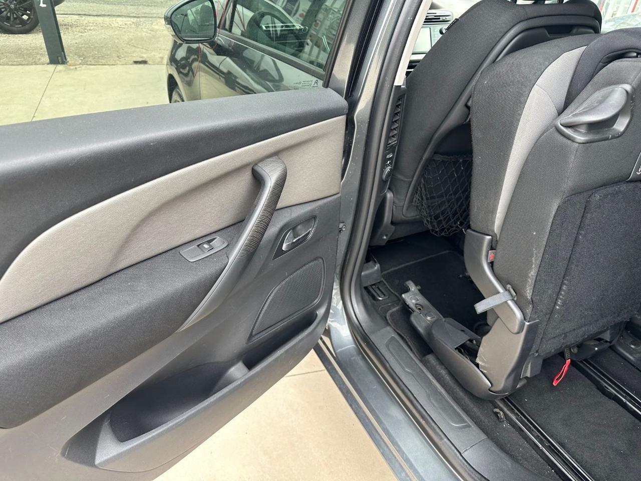 Citroen C4 Picasso 2.0 HDi 150 Excl. 7 POSTI