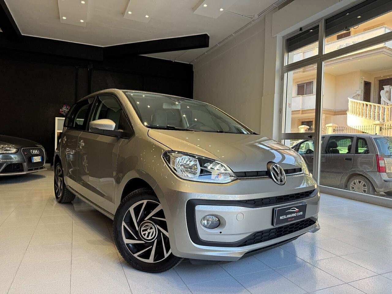 Volkswagen up! 1.0 5p. move “62.000KM”