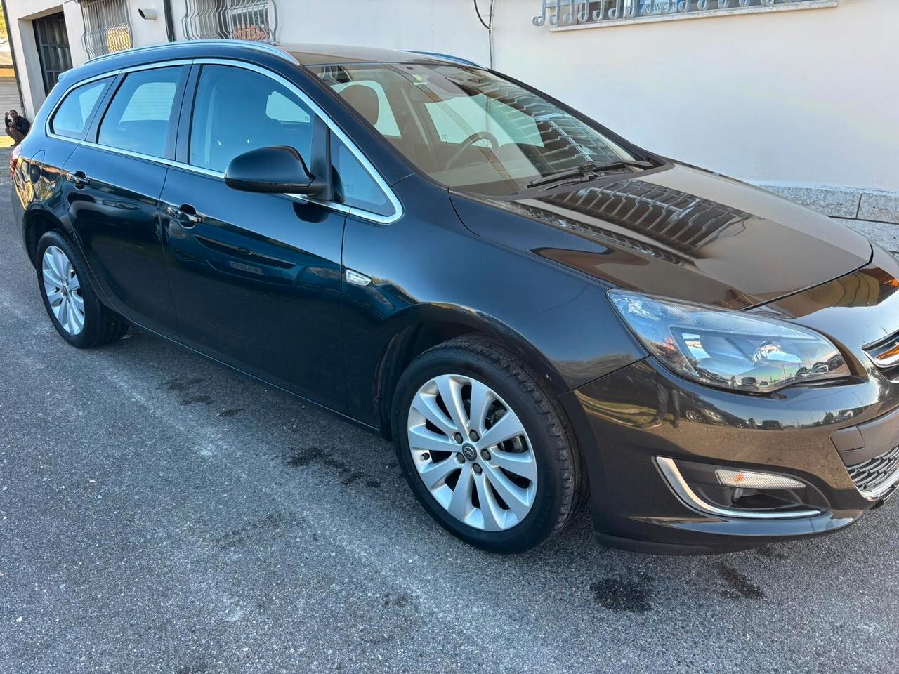 Opel Astra 1.4 Turbo 140CV Sports Tourer GPL Tech Cosmo