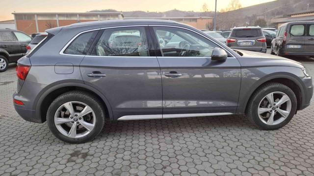 AUDI Q5 2.0 TDI quattro S tronic S line plus