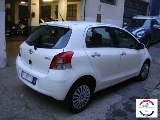 TOYOTA - Yaris - 1.3 5p. M-MT Sol