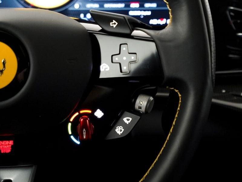 Ferrari Purosangue 6.5 V12 F1 DCT 4WD