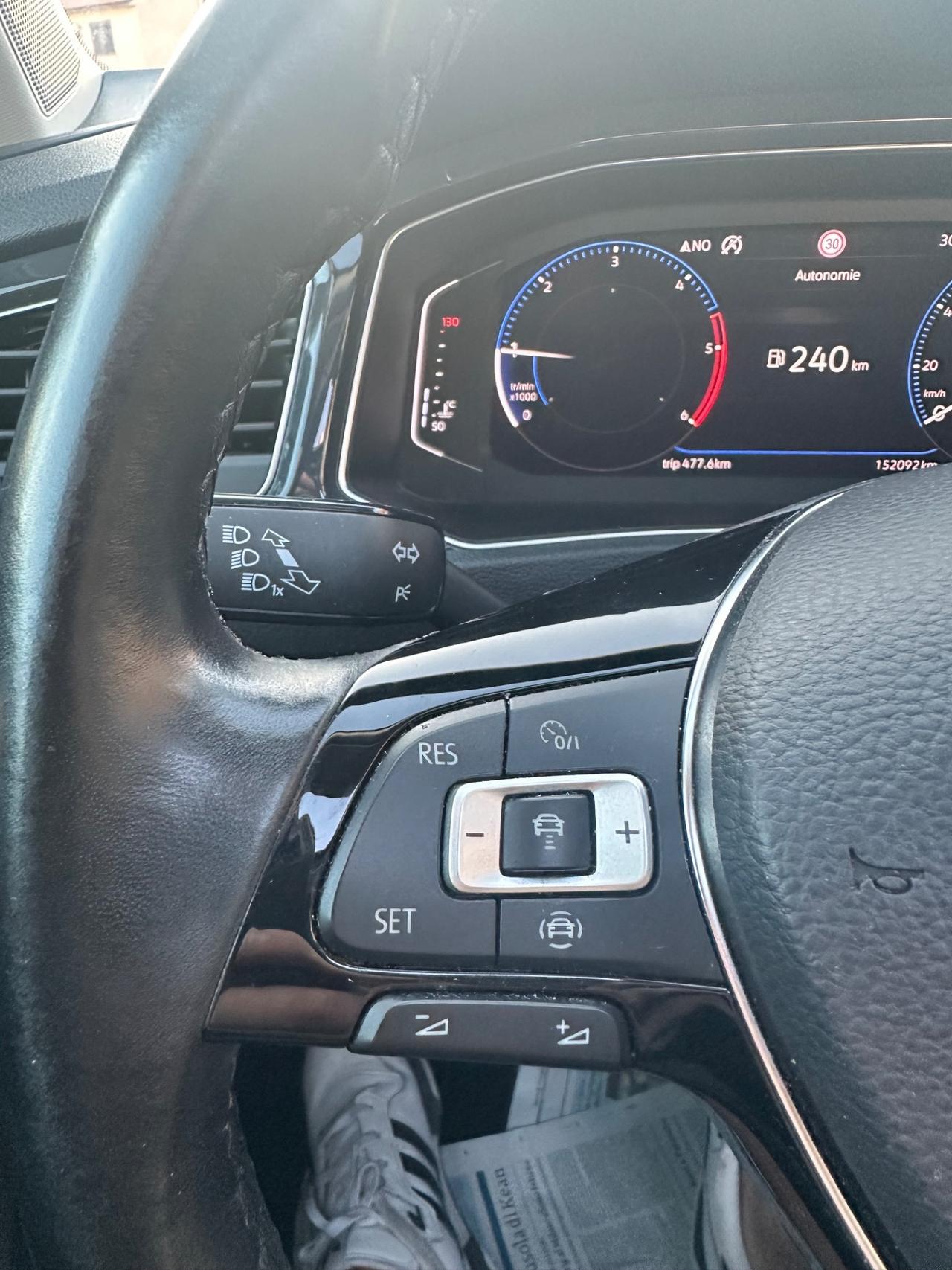 Volkswagen T-Roc 1.6 TDI SCR Advanced BlueMotion Technology