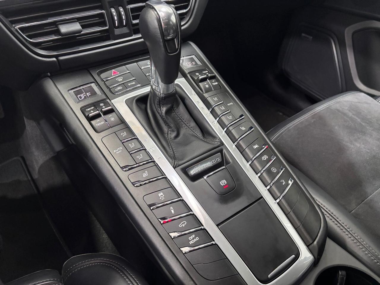 PORSCHE MACAN GTS 2.9