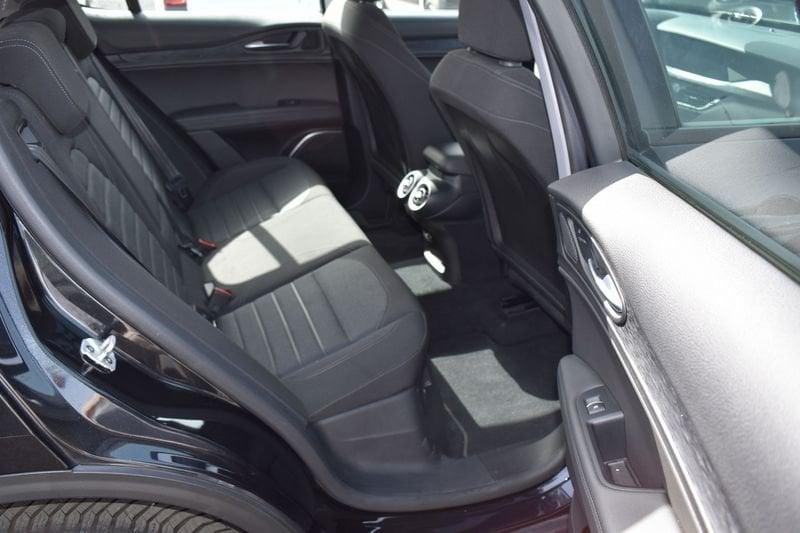 Alfa Romeo Stelvio 2.2 Turbo Diesel 190CV Business AT8 Q4