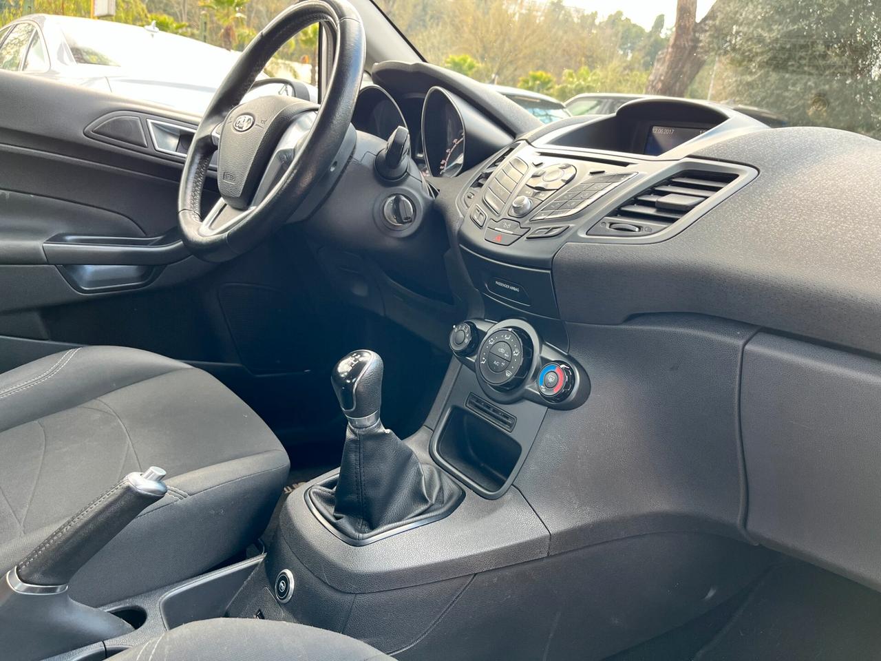 Ford Fiesta 1.4 3 porte Bz.- GPL Business NEOPATENTATI !
