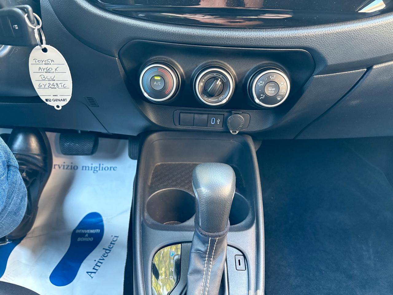 Toyota Aygo Aygox Active 1.0 bz 72cv S-CVT - 03/2025