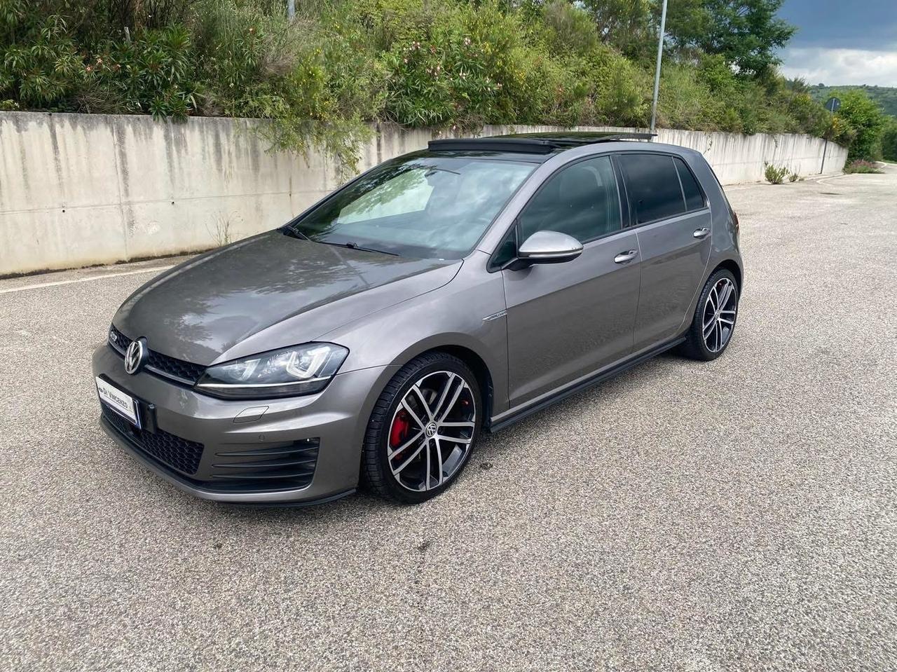 Volkswagen Golf GTD 2.0 TDI DSG BlueMotion Technology