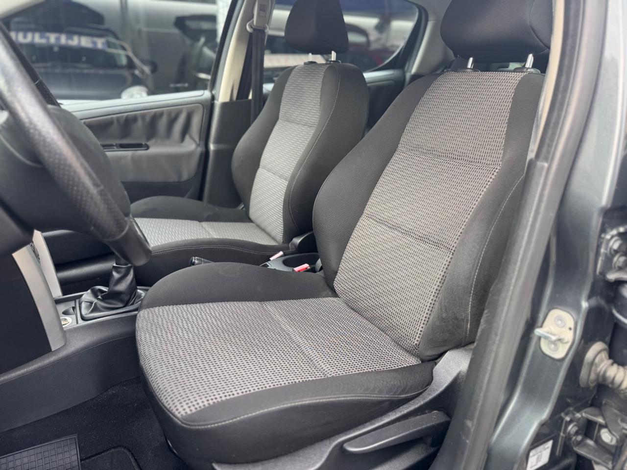 Peugeot 207 1.4 VTi 95CV 5p. X Line 95.000Km