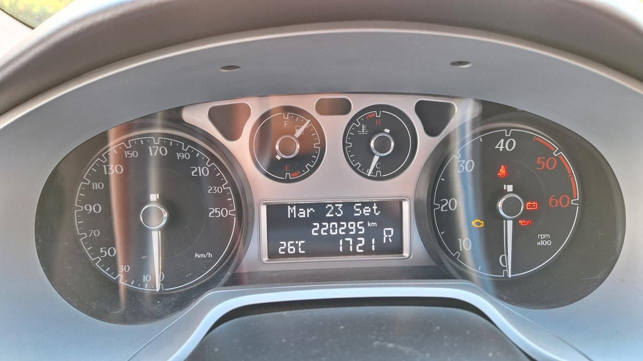 Lancia Delta 1.6 MJT DPF Selectronic Oro