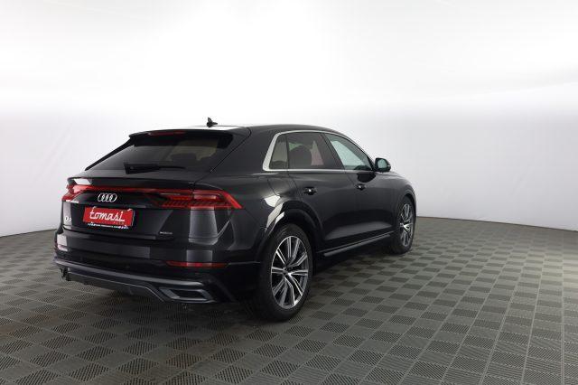 AUDI Q8 Q8 50 TDI 286 CV quattro tiptronic Sport