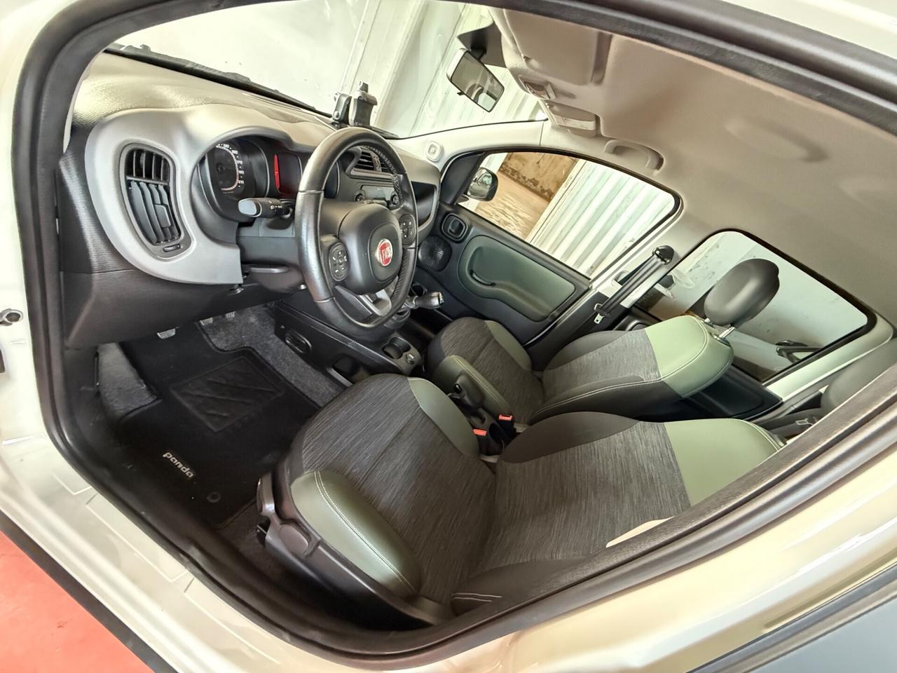 Solo da QUALITYCARS PESCARA INTROVABILE Fiat Panda 1.3 MJT 95 CV S&S 4x4