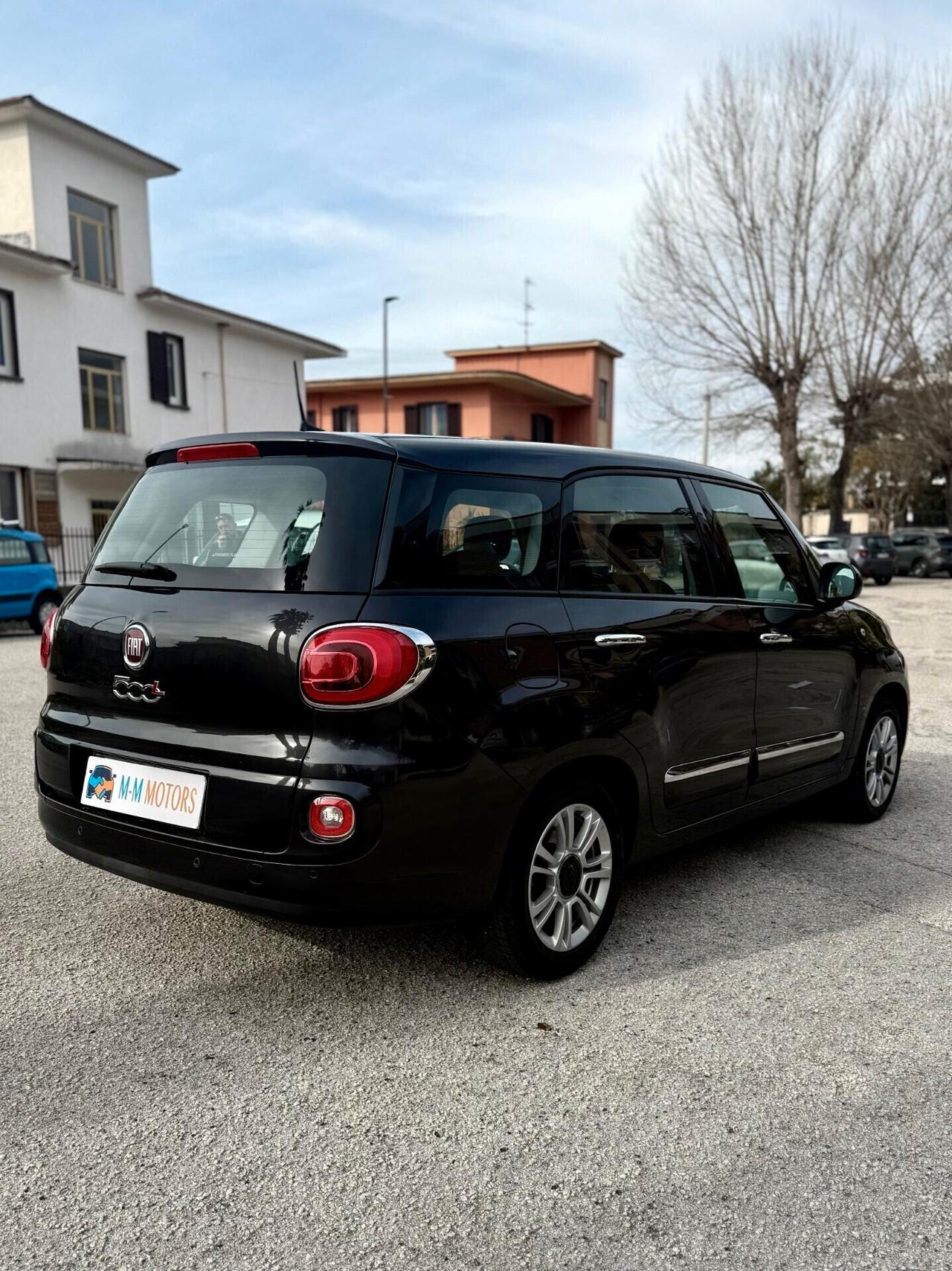 Fiat 500L Wagon 1.6 Multijet 120 CV Lounge 7 POSTI