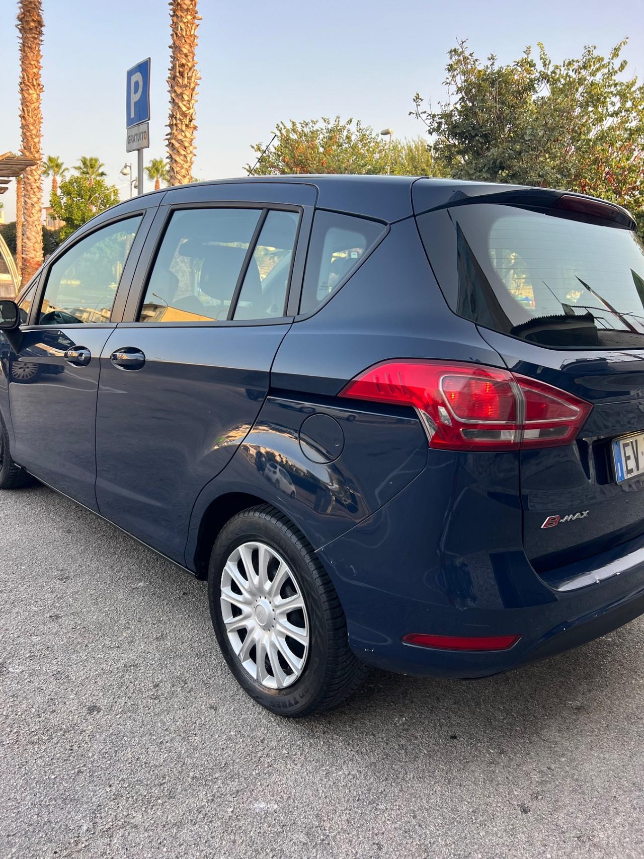 Ford B-Max 1.5 TDCi 75 CV Titanium
