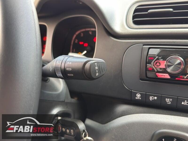 FIAT Panda 1.0 FireFly 70 Cv Hybrid City Life - Clima, Radio ecc