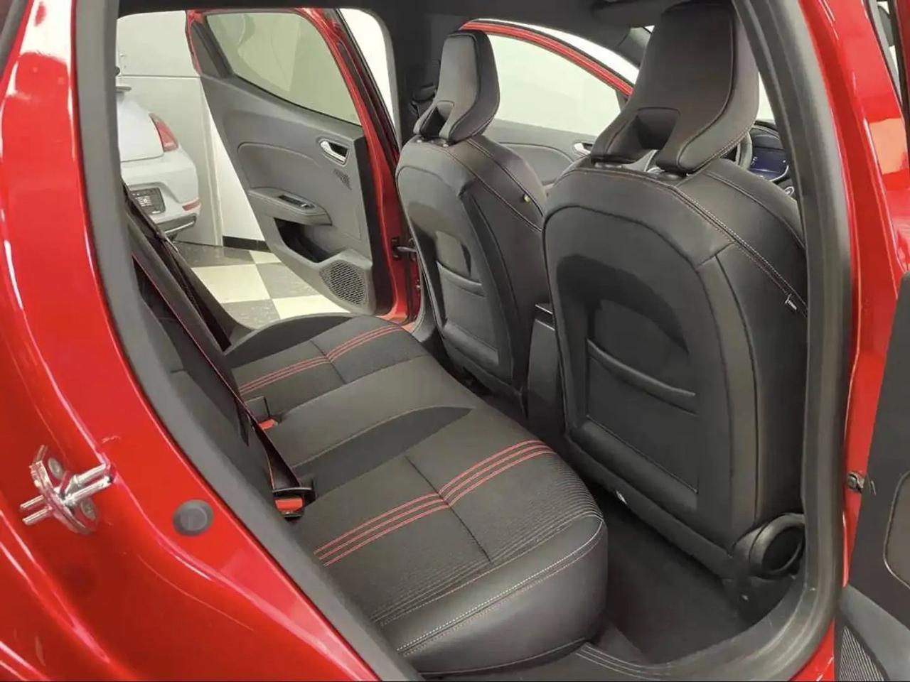 Renault Clio Full Hybrid E-Tech 140 CV 5 porte R.S. Line