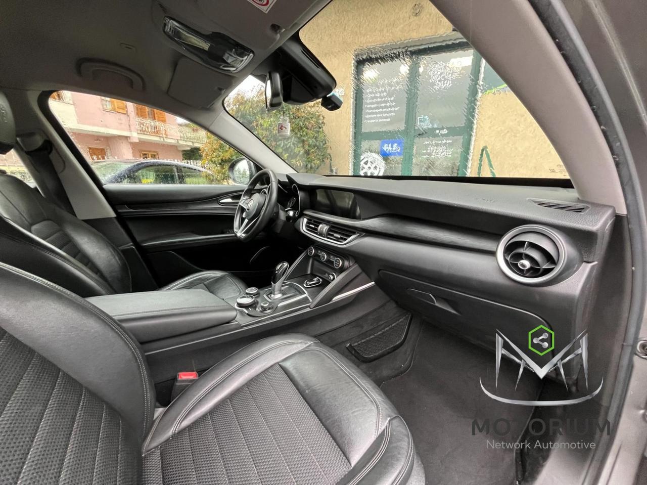 Alfa Romeo Stelvio 2.2 t Executive Q4 210cv auto