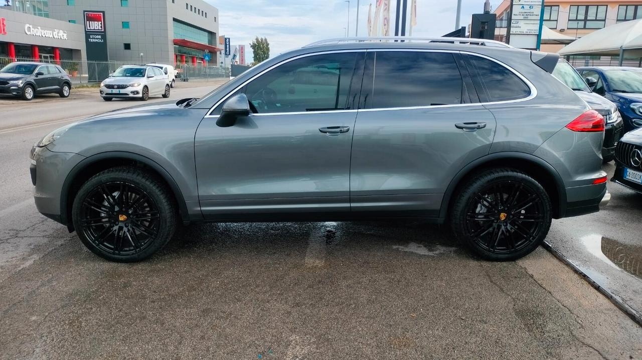 Porsche Cayenne 4.1 S Diesel