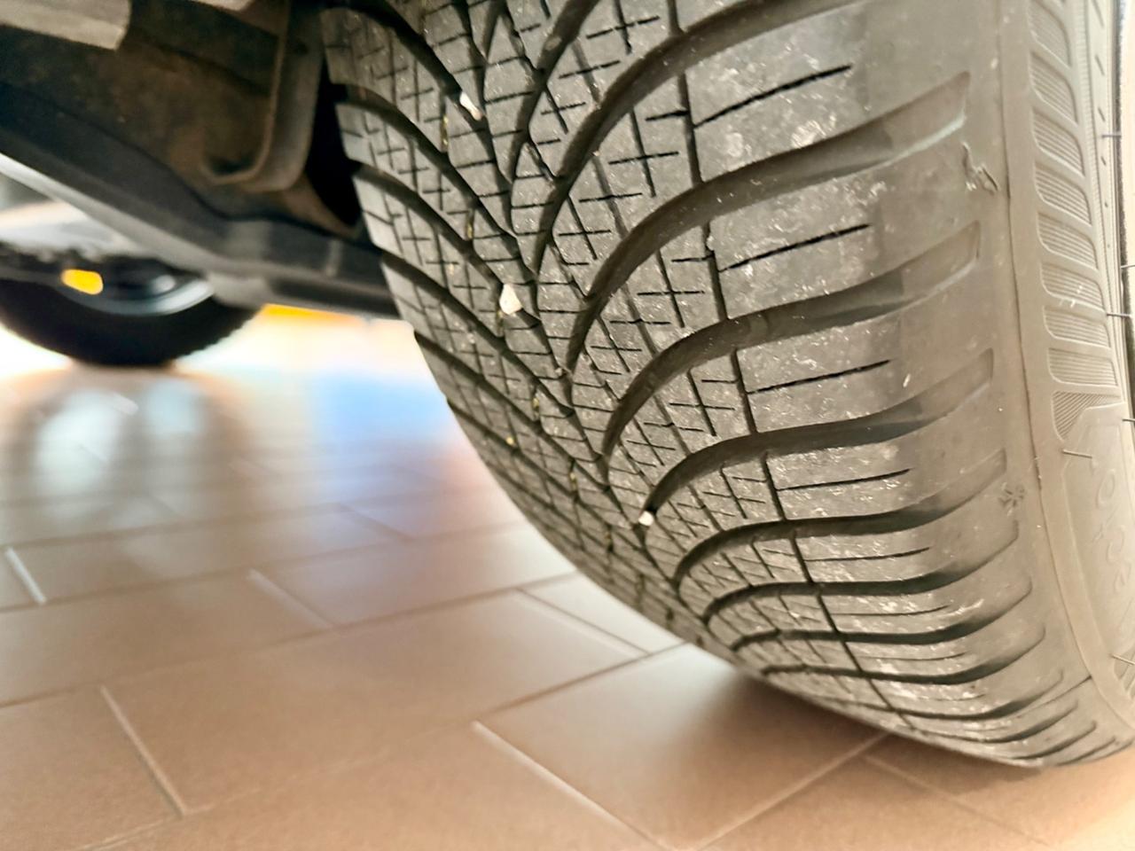 Citroen C3 1.2 benz 82cv Neopat. E6