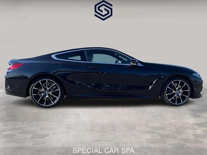 BMW Serie 8 840i xDrive Coupé MSPORT