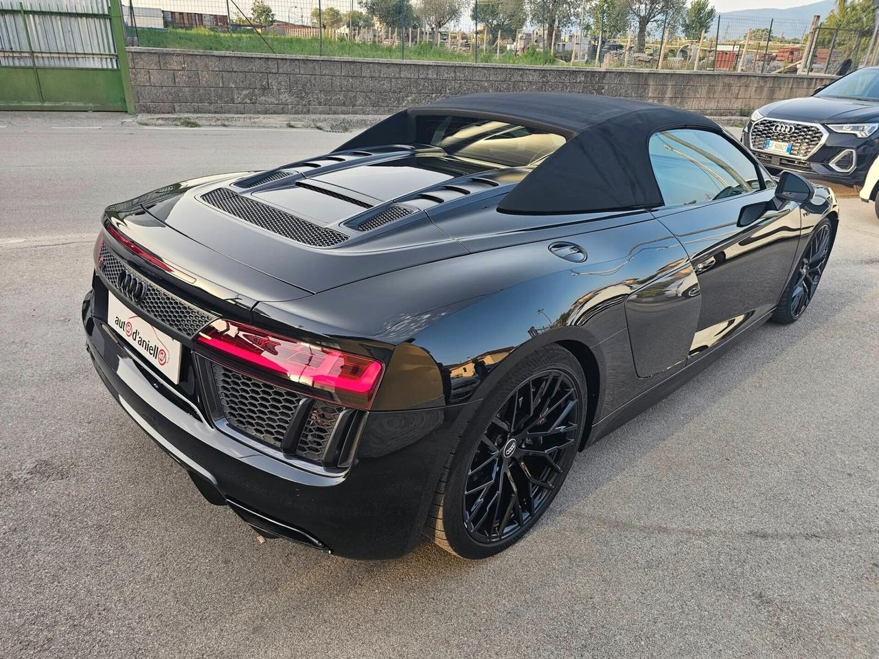 Audi R8 Spyder 5.2 540cv quattro Carboceramica
