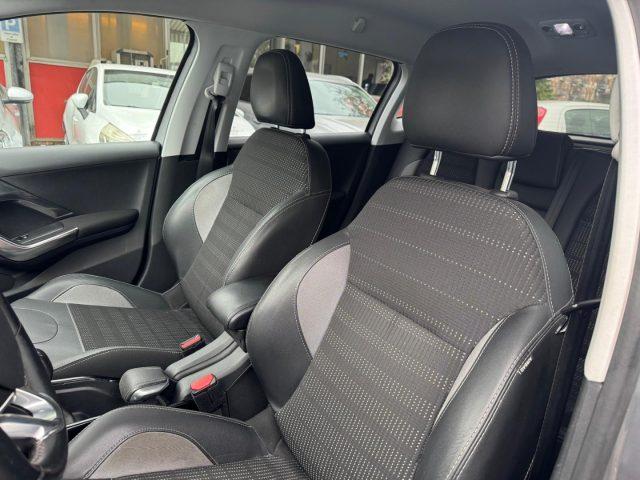 PEUGEOT 2008 1° serie PureTech 82 Allure