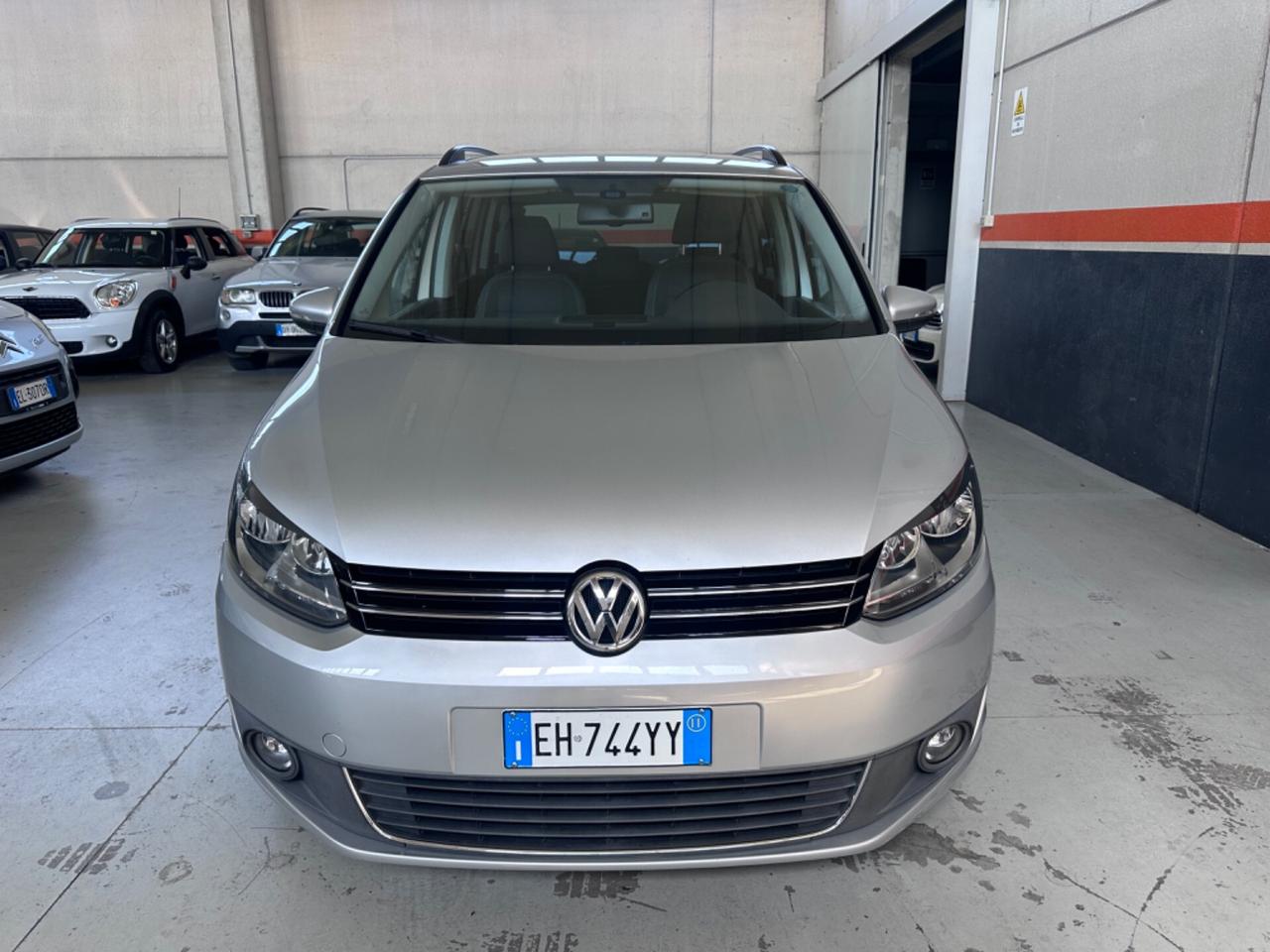 Volkswagen Touran 1.6 TDI gancio traino
