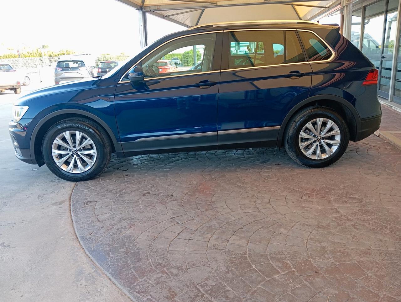 Volkswagen Tiguan 2.0 TDI SCR DSG Business BlueMotion Technology