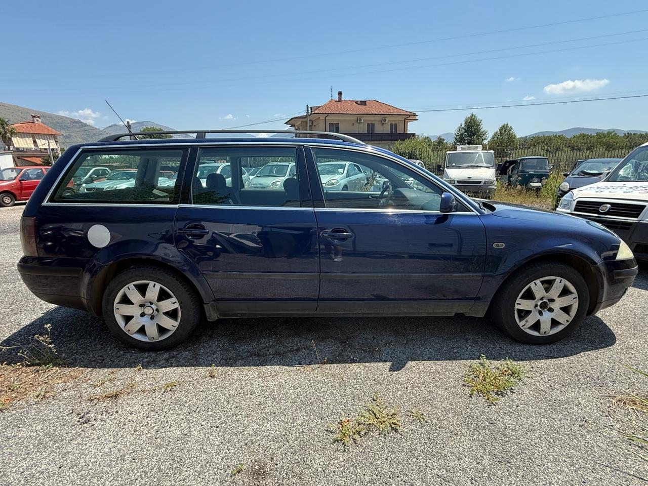 Volkswagen Passat 1.9 TDI/130 CV cat Var. T.line