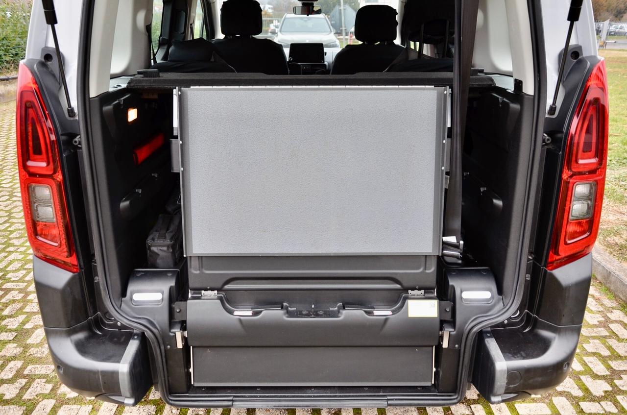 CITROEN BERLINGO 1.5 BLUEHDI M FEEL 130cv, GARANZIA UFF CITROEN, UNICOPROPRIETARIO, NO IVA, ALLESTIMENTO FOCACCIA CERVIA, PERMUTE