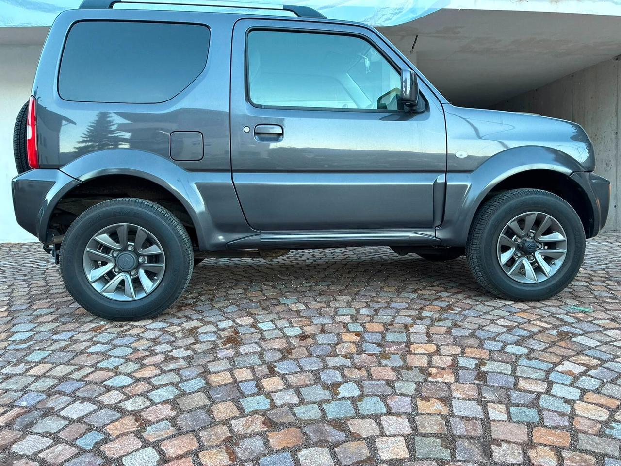 SUZUKI JIMNY 4WD 1.3i 85CV EVOLUTION PELLE GANCIO KM 29000