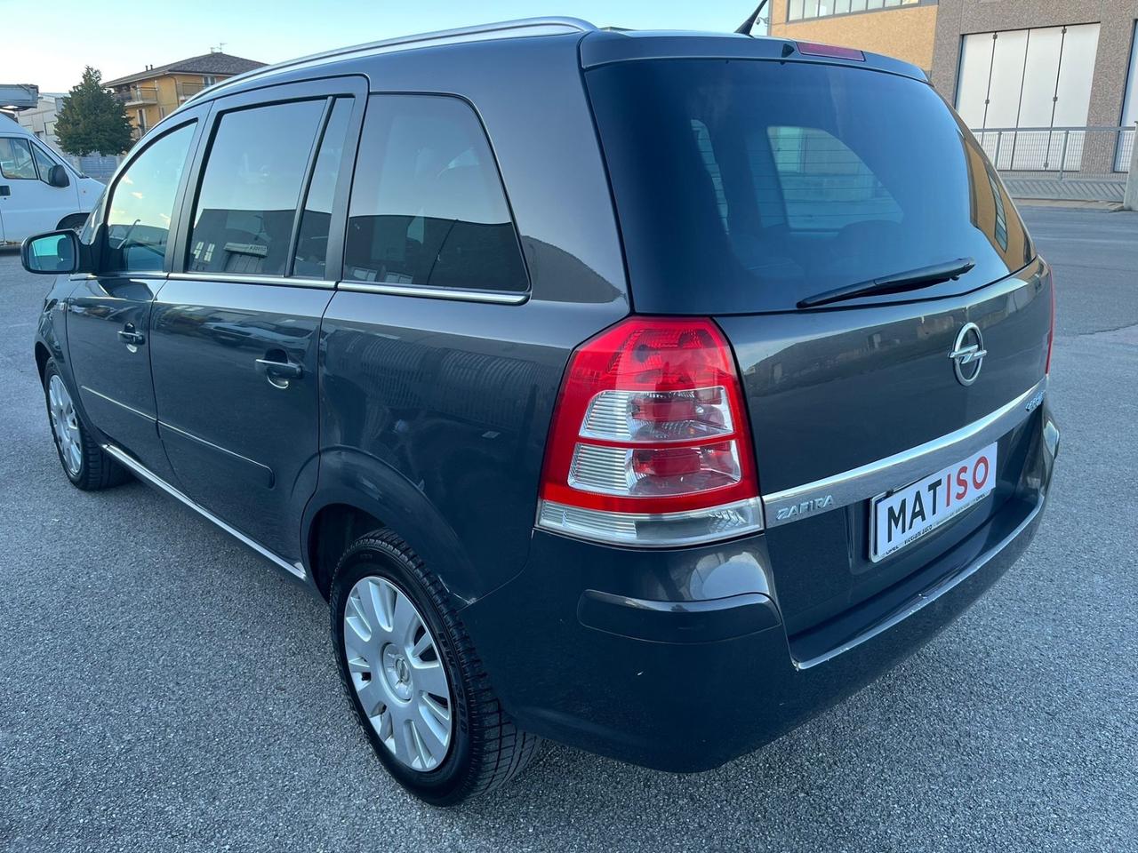 Opel Zafira 1.6 16V ecoM Turbo One. 7 posti