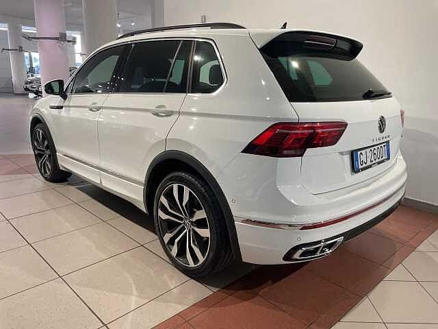 Volkswagen Tiguan 2ª serie 2.0 TSI DSG 4MOTION R-Line