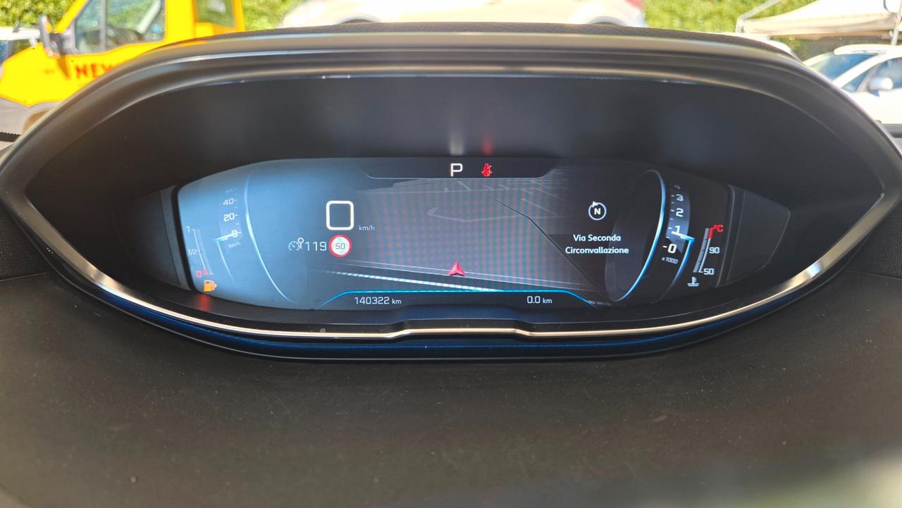 Peugeot 5008 BlueHDi 130 S&S Allure