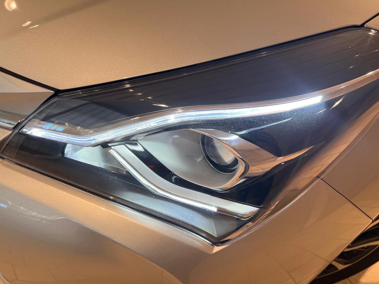 Toyota Yaris 1.5 Hybrid 5 porte Cool 2018