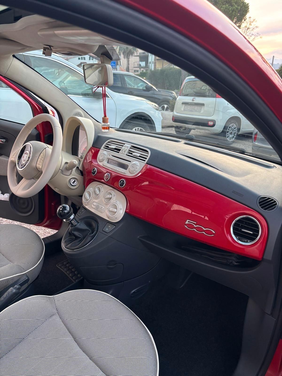 Fiat 500 1.2 Lounge