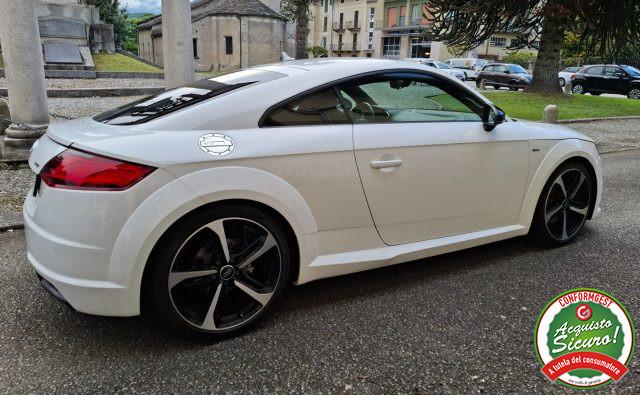 AUDI TT Coupé 1.8 TFSI S tronic S line