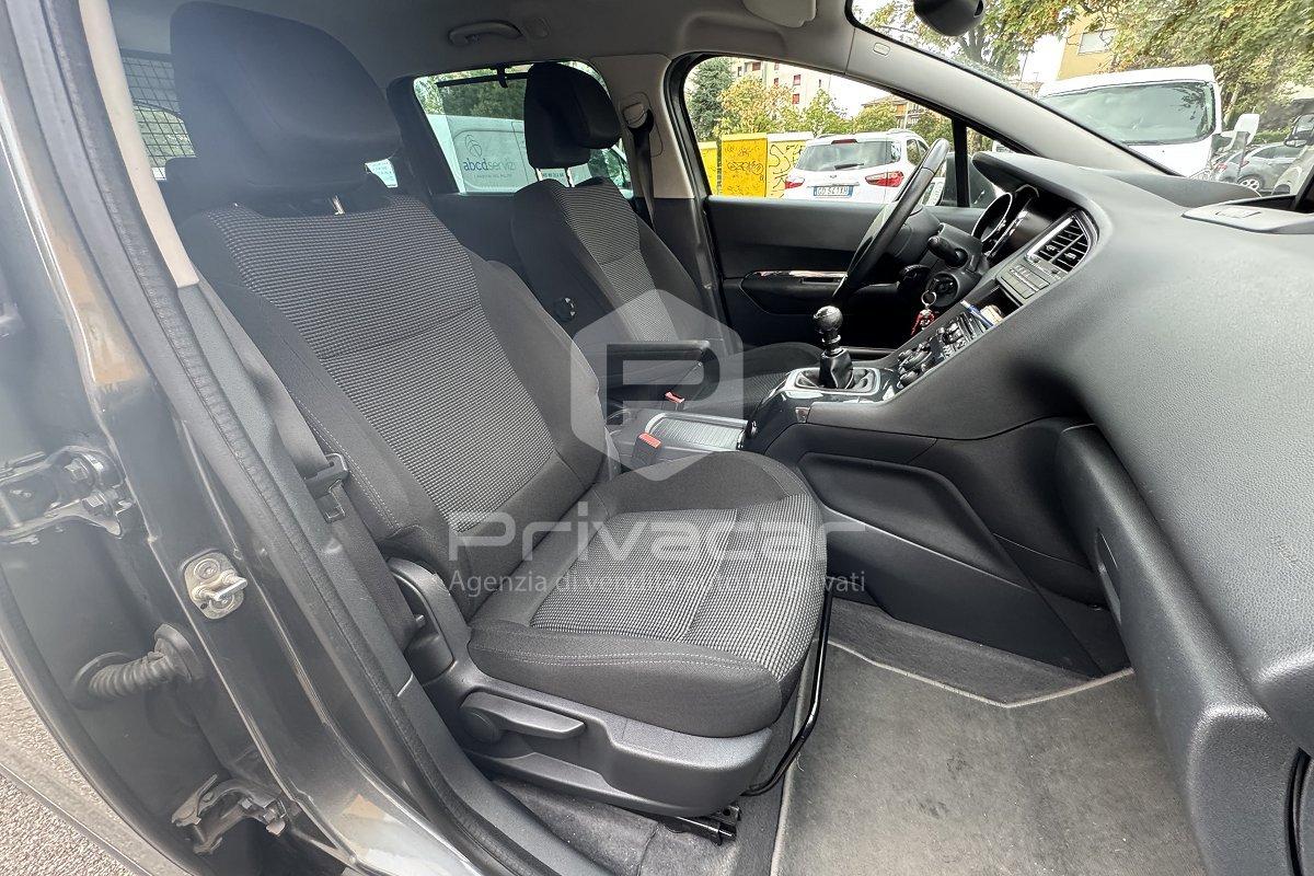 PEUGEOT 5008 2.0 HDi 150CV Business