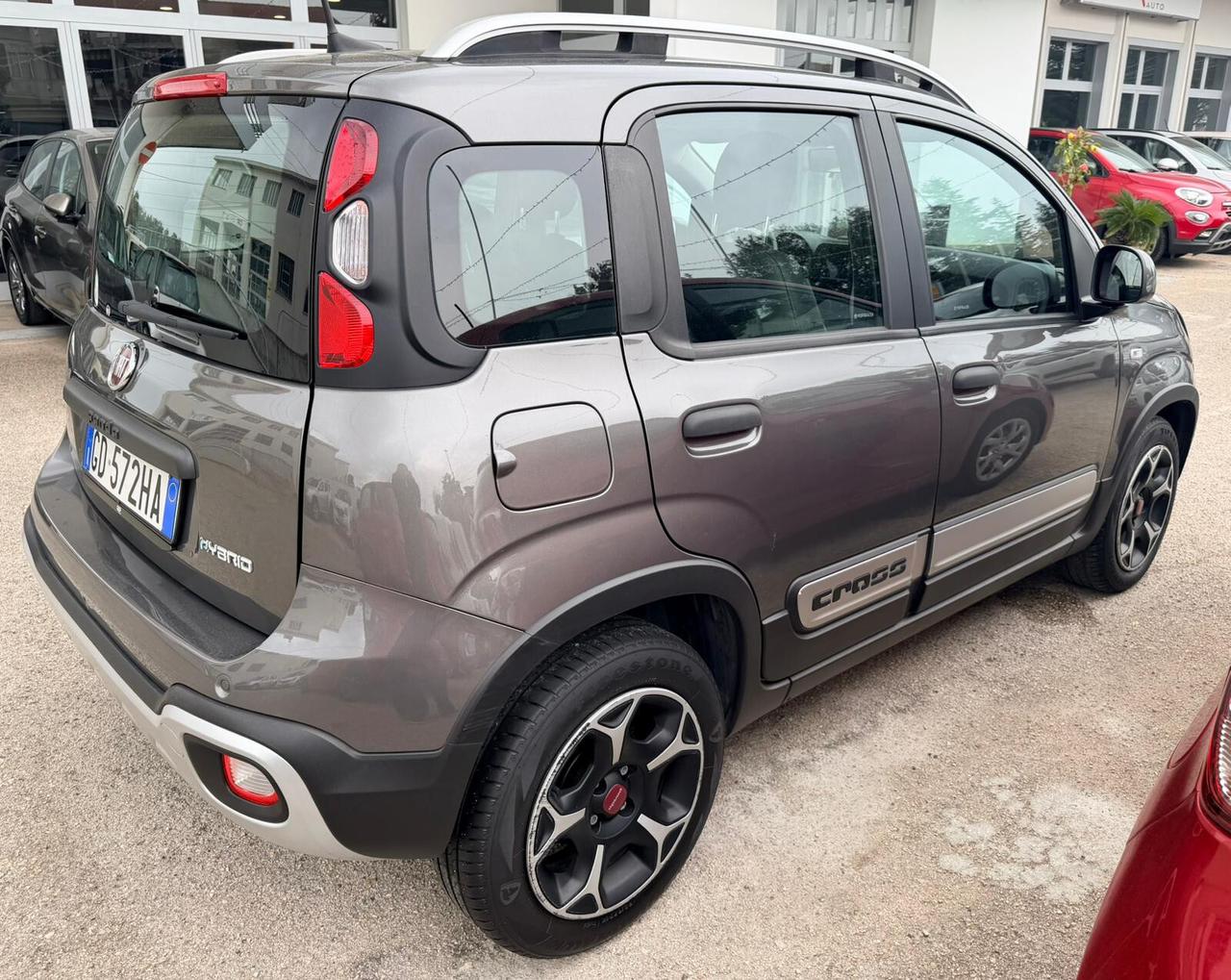 FIAT PANDA 1.0 HYBRID CROSS
