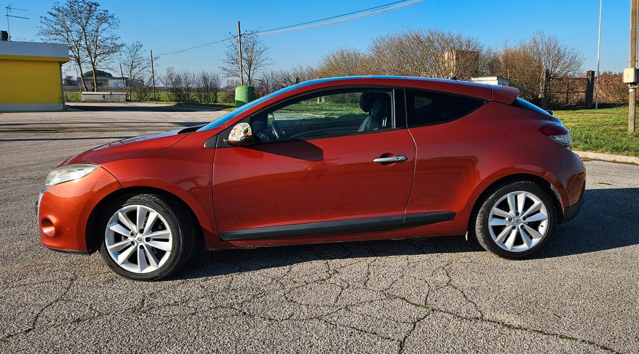 Renault Megane Mégane 1.5 dCi 110CV Dynamique