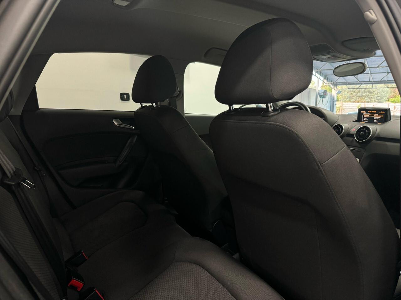 Audi A1 1.6 TDI 90 CV S tronic