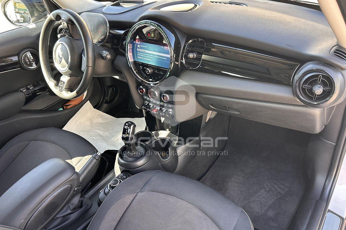 MINI Mini 1.5 Cooper Classic 5 porte