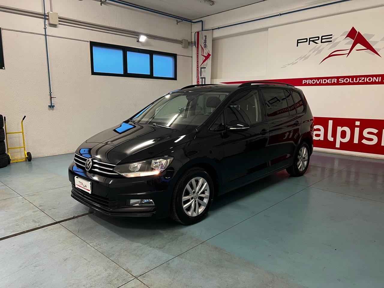 Volkswagen Touran 2.0 TDI 150 CV SCR DSG Business BlueMotion Technology