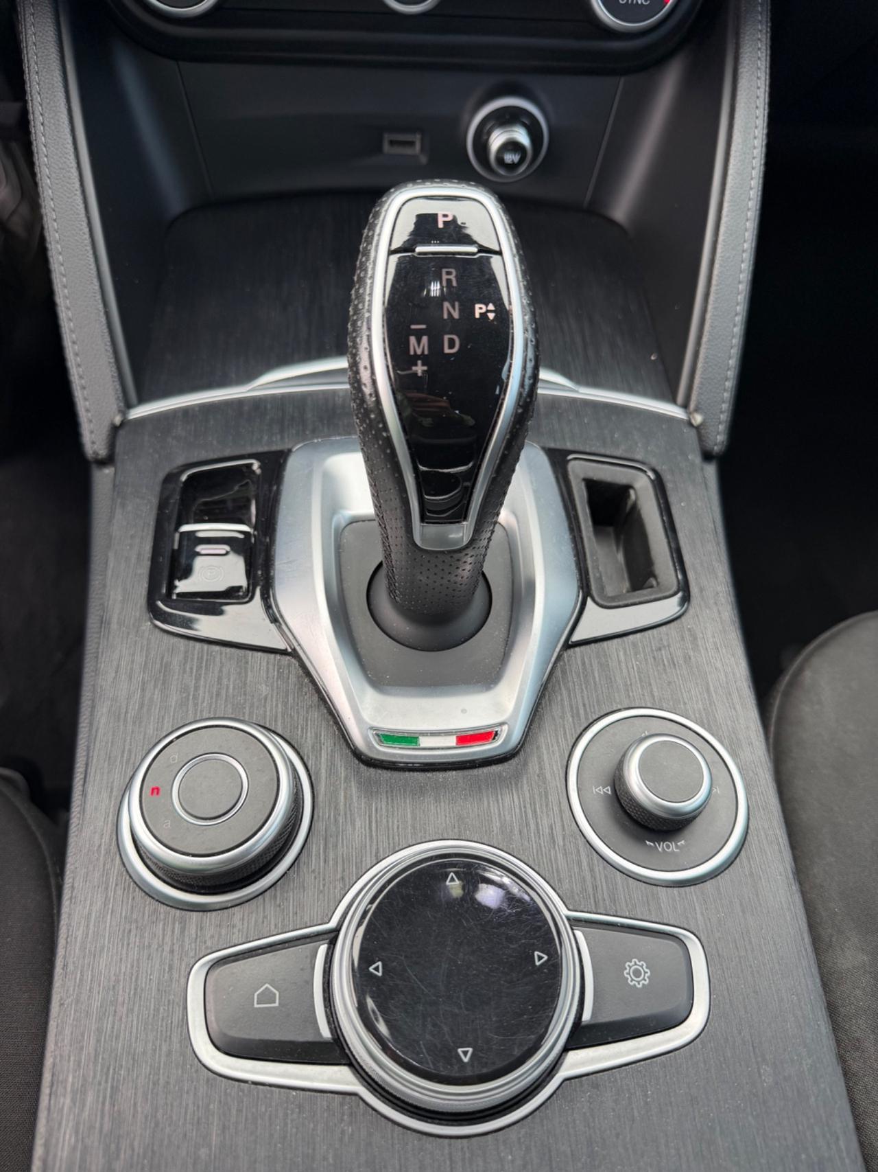 Alfa Romeo Stelvio 2.2 Turbodiesel 190 CV AT8 Q4 2022