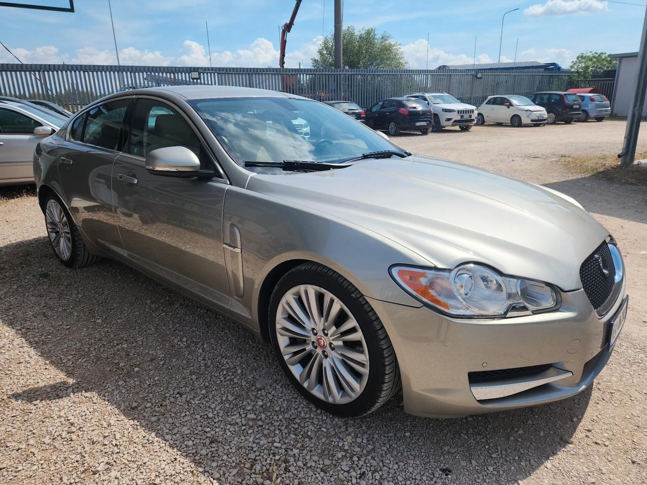 Jaguar XF 3.0 D V6 Premium Luxury