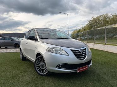 Lancia Ypsilon 0.9 TwinAir 85 CV 5 porte S&S Platinum