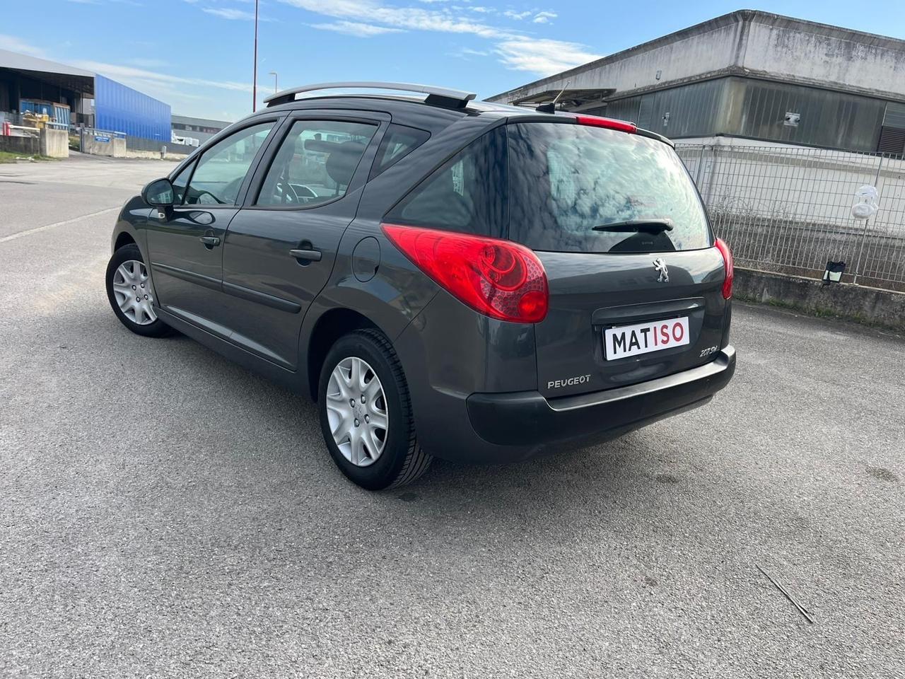 Peugeot 207 1.4 8V 75CV SW Special Edition